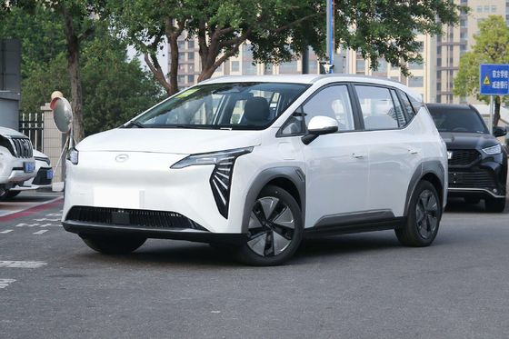 AION Y Plus Electric 5 Seater Car 150Km/h Front Engine 4 Wheel Drive Electric SUV